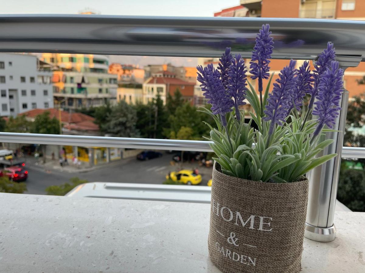Andys Rooms Hotel Tiranë Ngoại thất bức ảnh