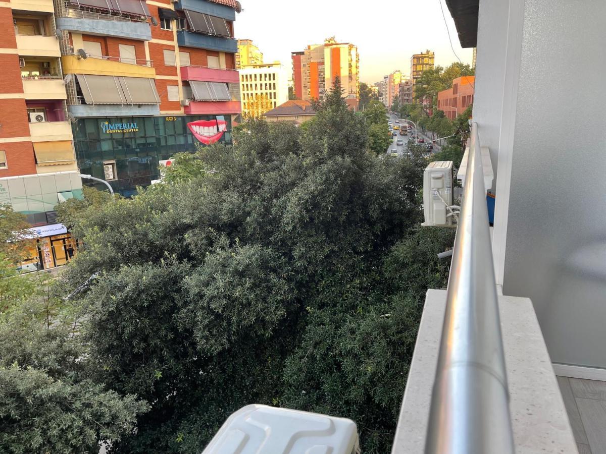 Andys Rooms Hotel Tiranë Ngoại thất bức ảnh